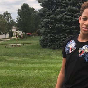 Meet your Posher, Cj